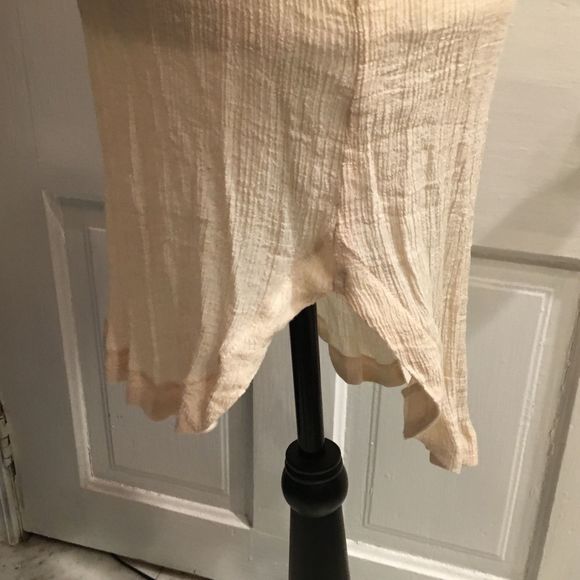 Goregous Bohemian ASTR button up sheer top - Picture 9 of 11